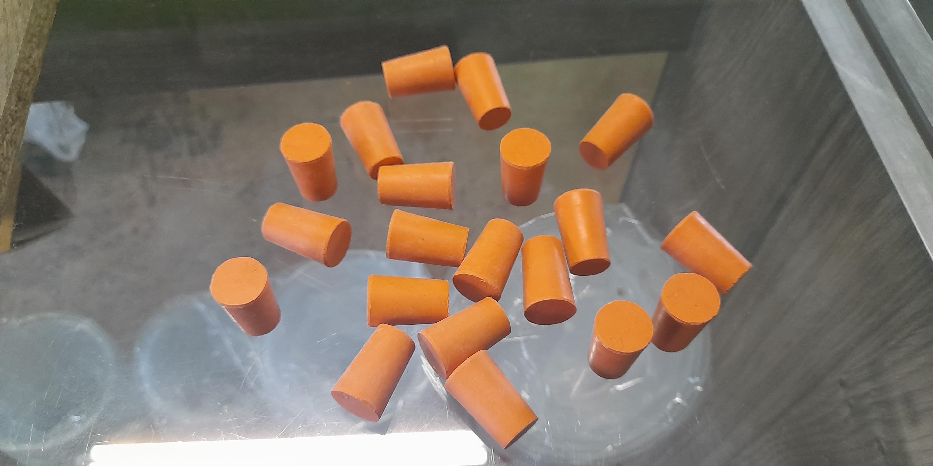Stopper (rubber)